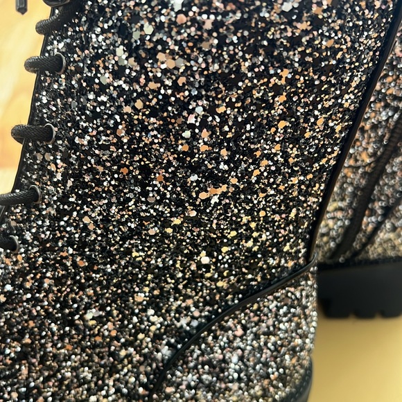 Michael Kors bryce bootie - Picture 3 of 8